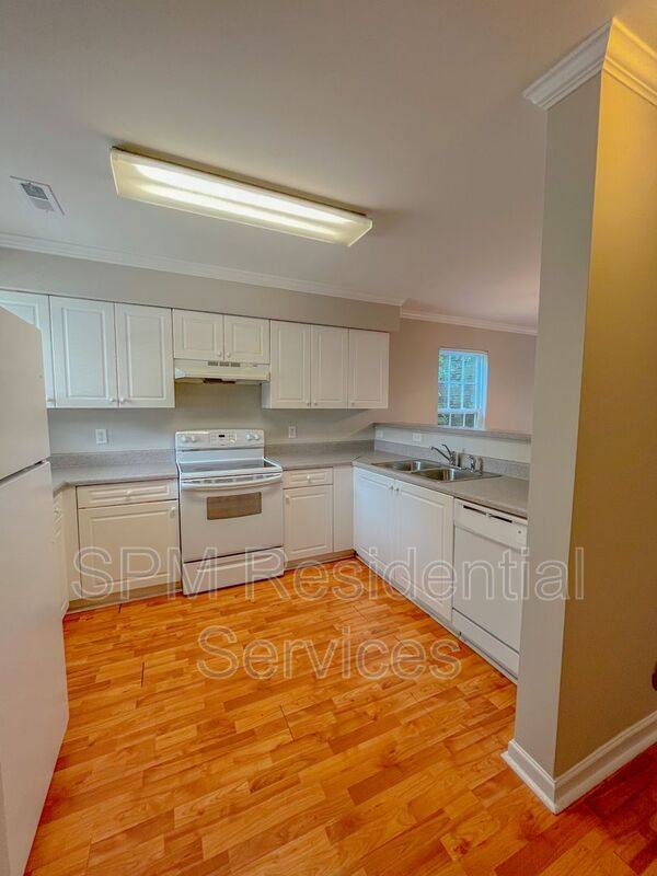 Townhouse for rent at 501 Shortfin Dr, Wilmington, NC 28405