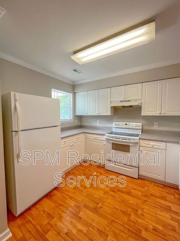 Townhouse for rent at 501 Shortfin Dr, Wilmington, NC 28405