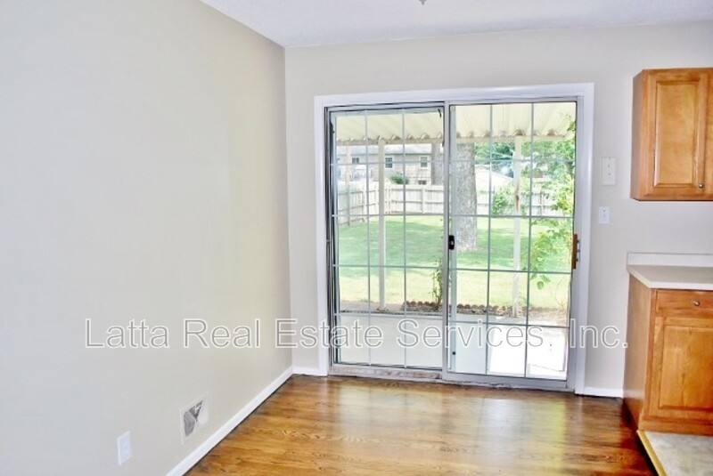 House for rent at 7315 Appleton Ave, Kansas City, MO 64133