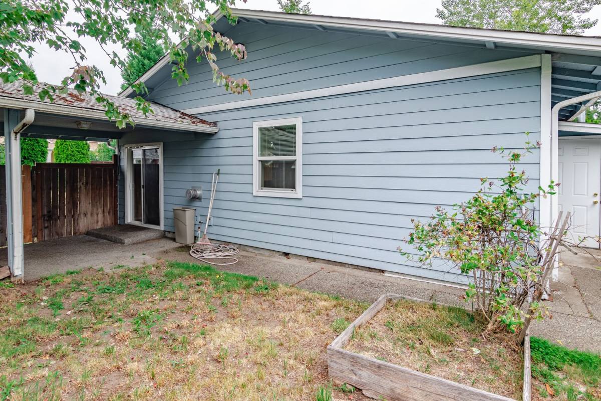 House for rent at 5649 46th Lane SE, Lacey, WA 98503