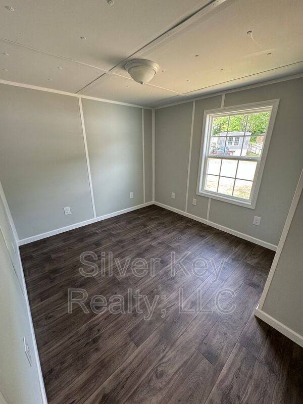 House for rent at 1004 S Jackson St #A8, Athens, TN 37303