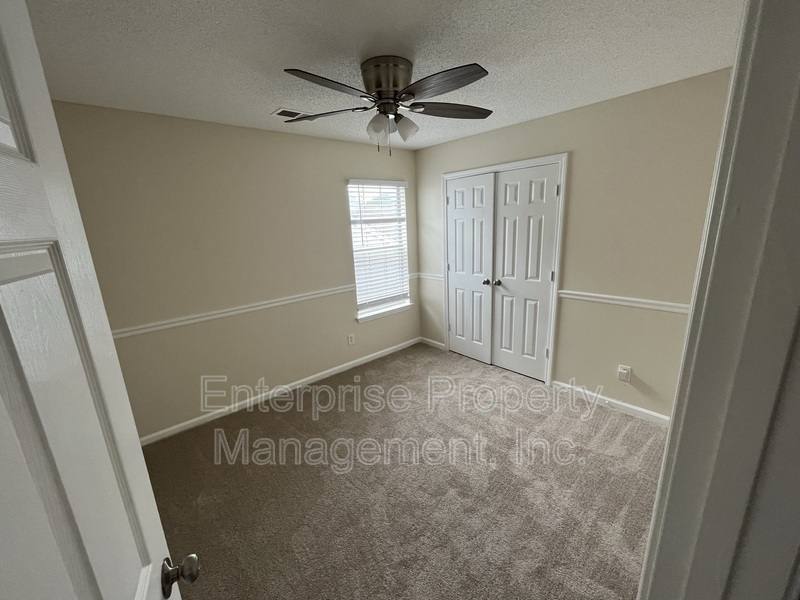 House for rent at 6869 Century Oaks Dr, Cordova, TN 38018