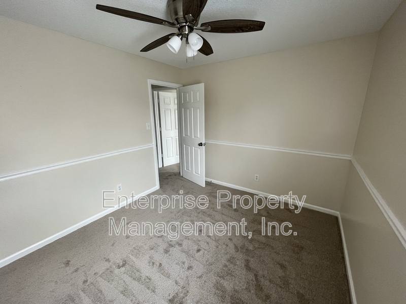 House for rent at 6869 Century Oaks Dr, Cordova, TN 38018