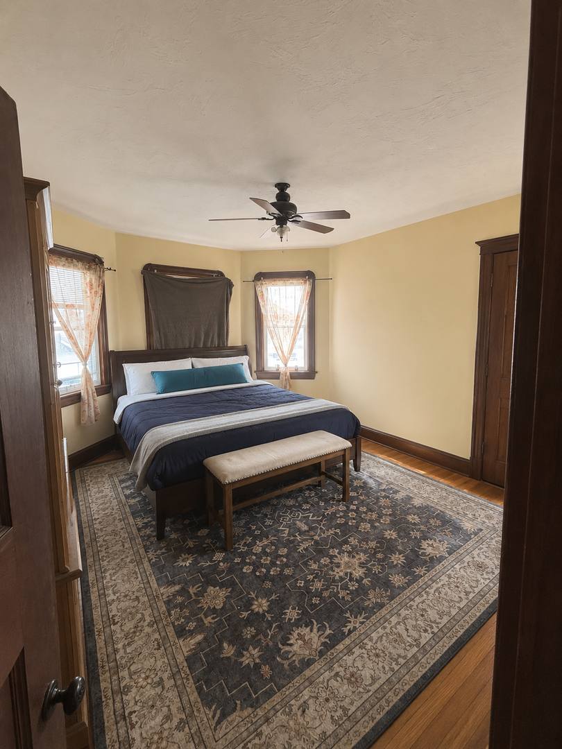 Apartment for rent at 40 Adams St, New Bedford, MA 02746