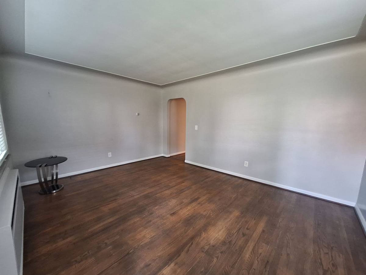 House for rent at 321 N Alice Ave, Rochester, MI 48307