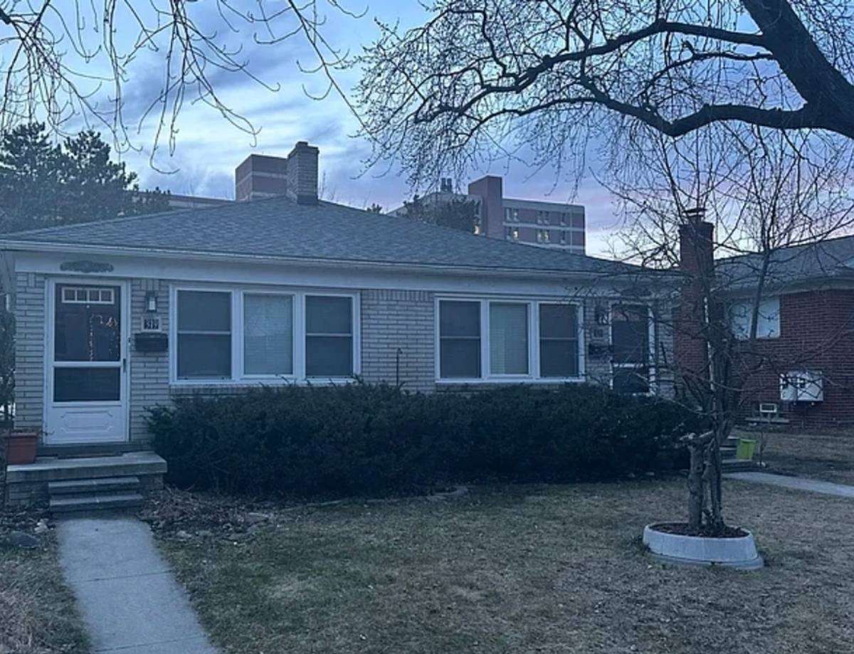House for rent at 321 N Alice Ave, Rochester, MI 48307