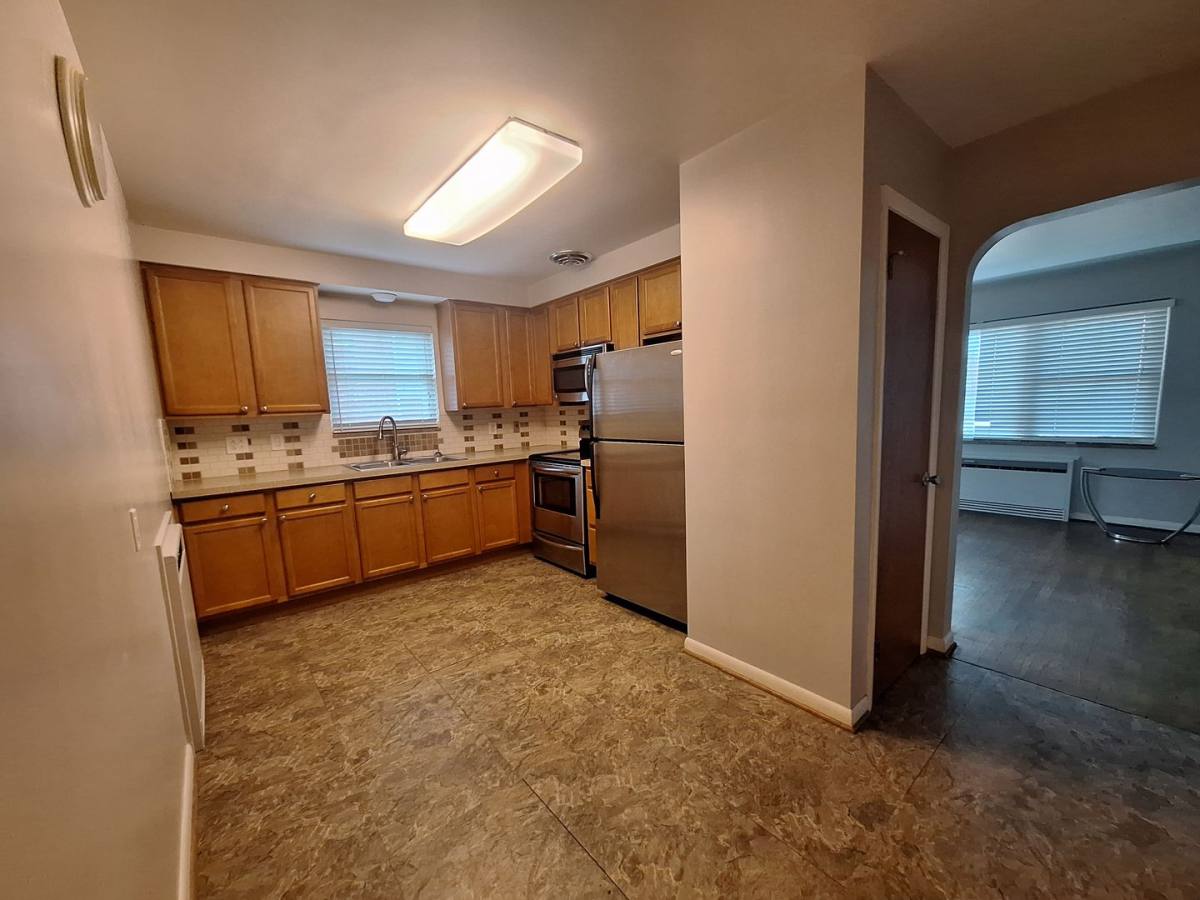 House for rent at 321 N Alice Ave, Rochester, MI 48307