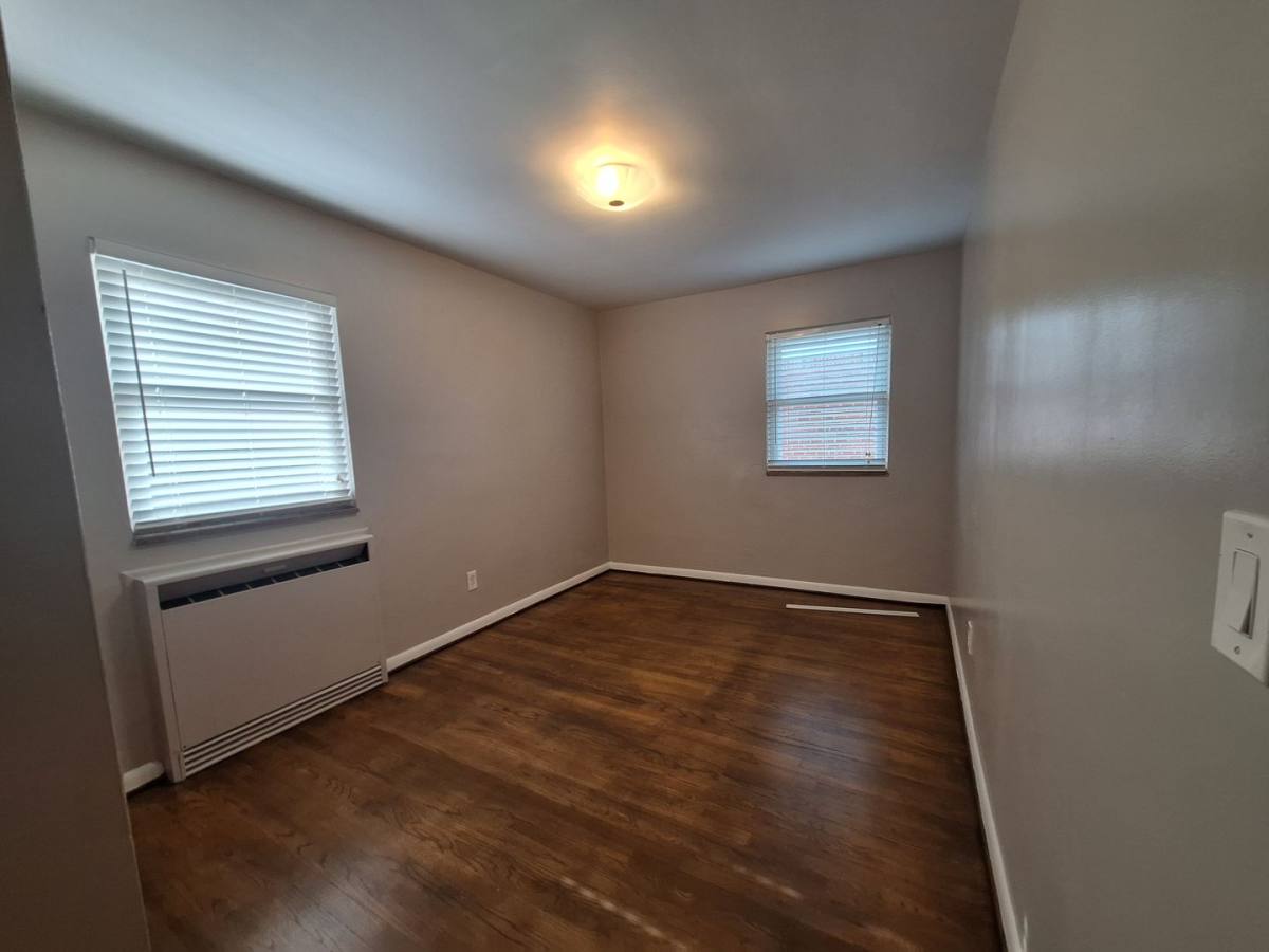 House for rent at 321 N Alice Ave, Rochester, MI 48307