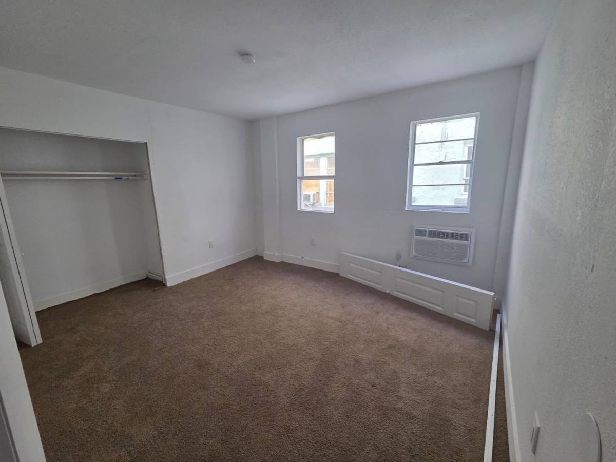 Apartment for rent at 959 SW 5 St, Miami, FL 33130