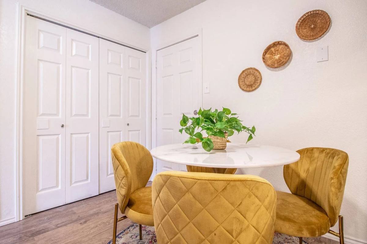 Apartment for rent at 5806 6th St, Lubbock, TX 79416