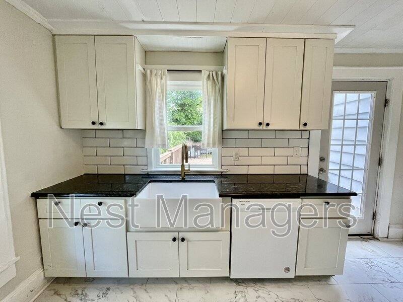 House for rent at 536 Pearl St, Fayetteville, NC 28303