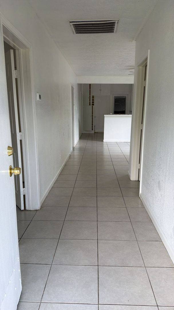 House for rent at 102 N Ave, Freeport, TX 77541
