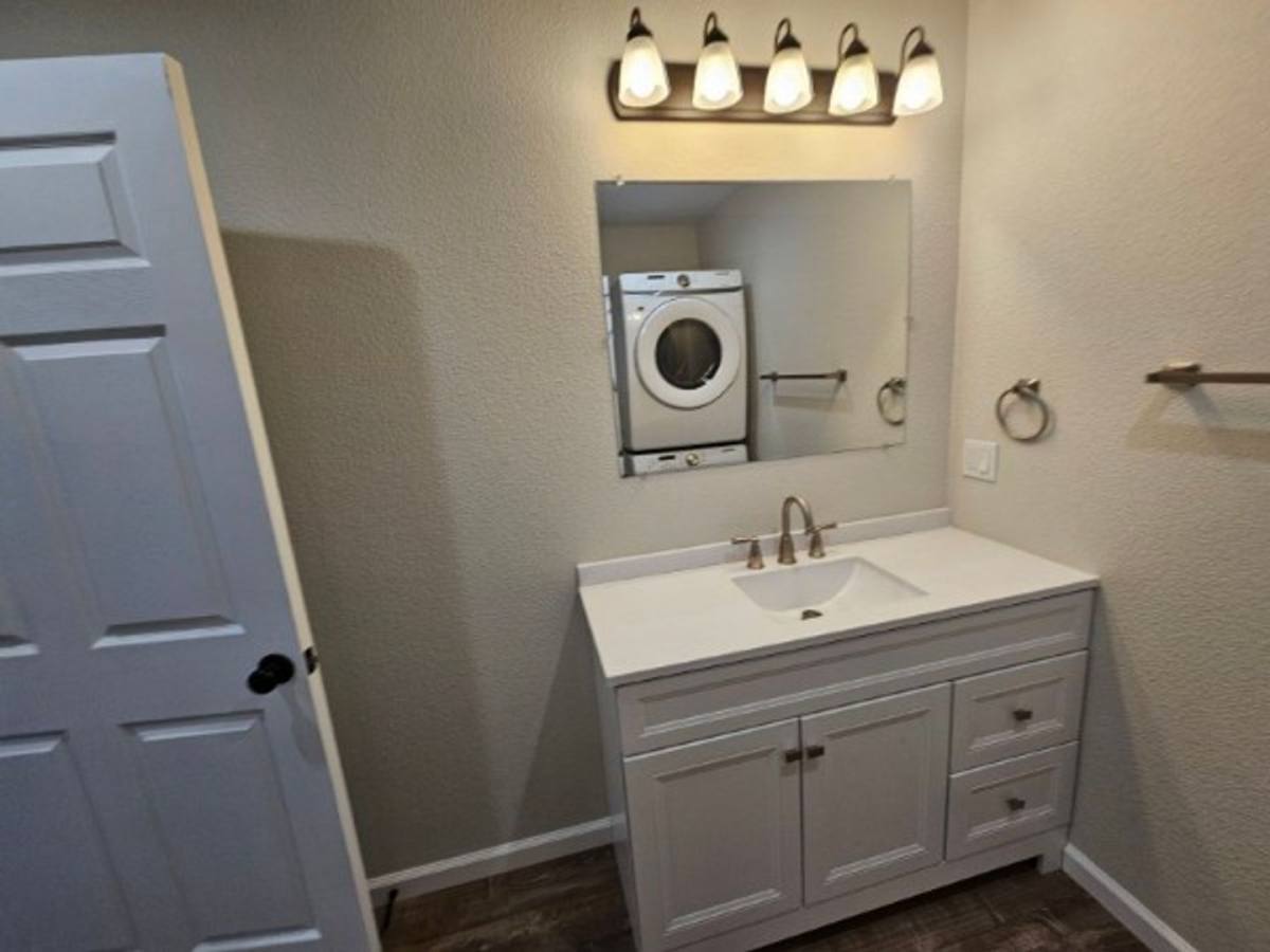 Apartment for rent at 2699 Scotts Creek Rd, Lakeport, CA 95453