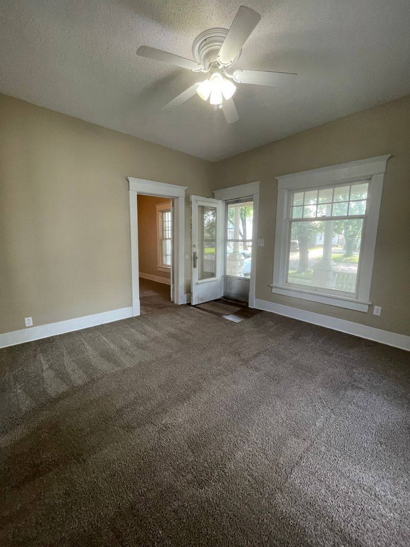 House for rent at 417 Constitution St, Emporia, KS 66801