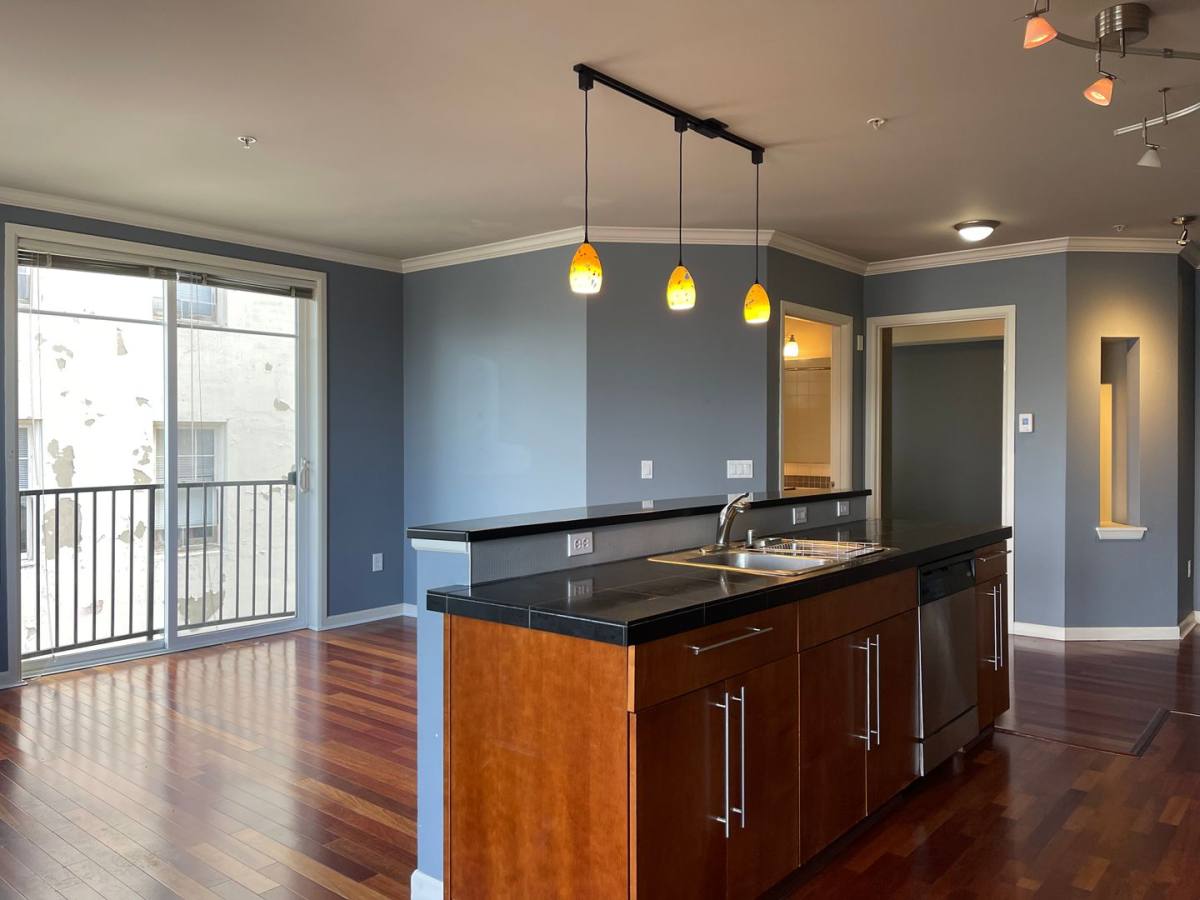 Apartment for rent at 124 Bellevue Ave E, Seattle, WA 98102