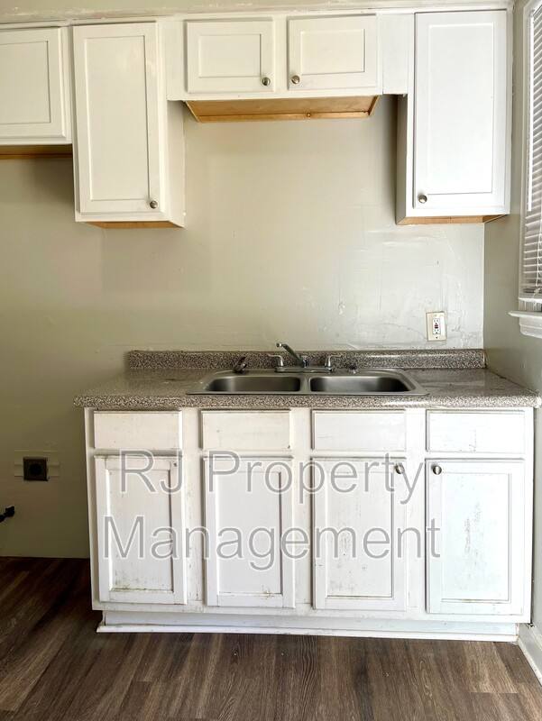 House for rent at 809 Juliet Ave, Memphis, TN 38127