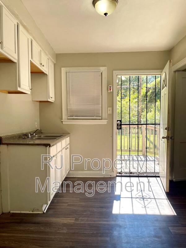 House for rent at 809 Juliet Ave, Memphis, TN 38127