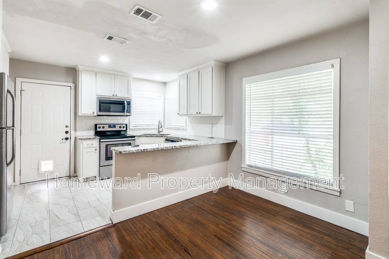 House for rent at 4229 Valentine St, Fort Worth, TX 76107