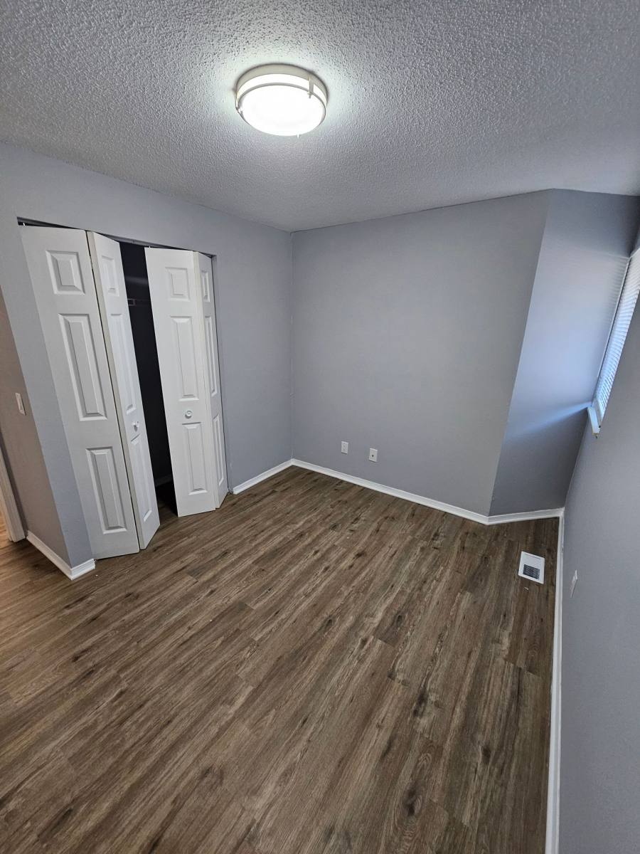 Apartment for rent at 1102 E Colorado Ave, Urbana, IL 61801