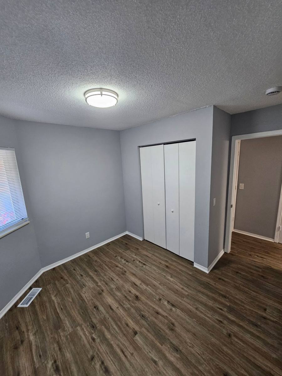 Apartment for rent at 1102 E Colorado Ave, Urbana, IL 61801