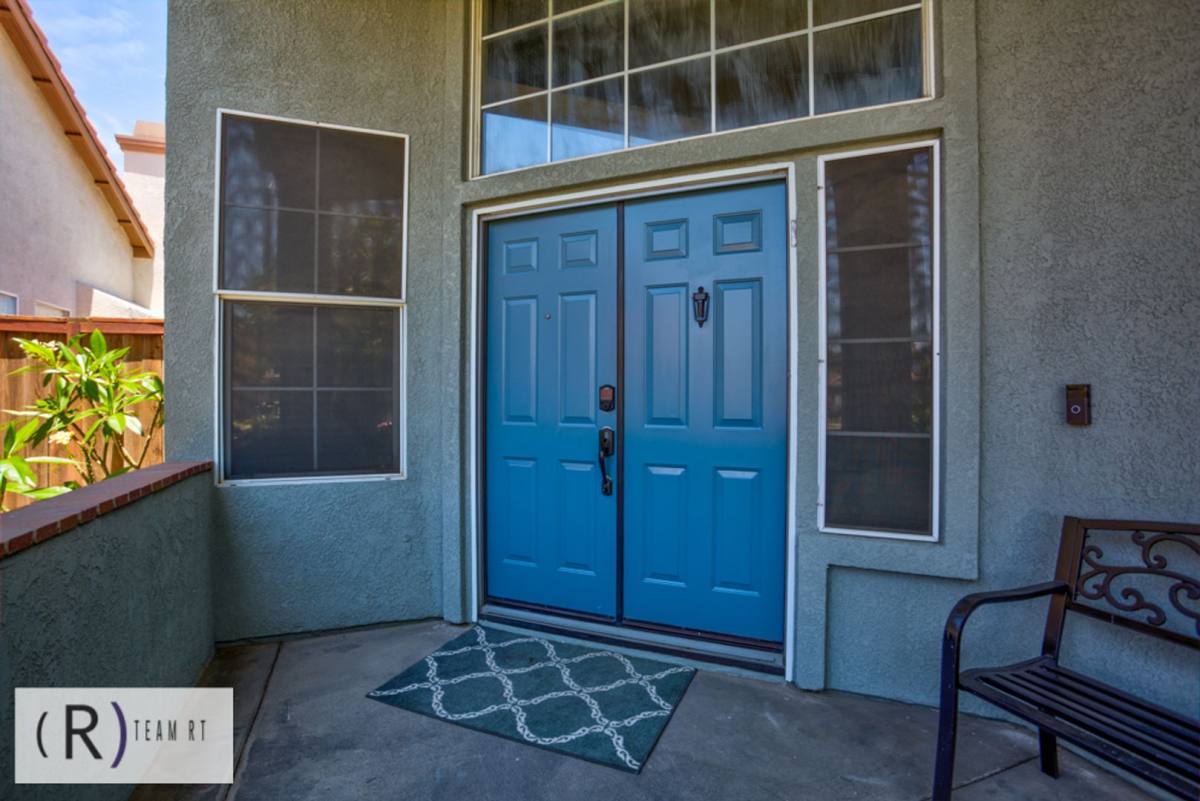 House for rent at 14794 Goldenrain Dr, Fontana, CA 92337