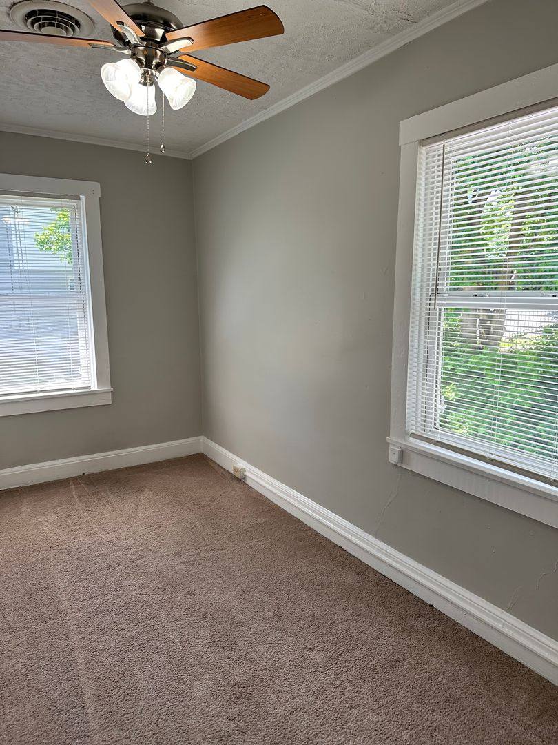 House for rent at 215 Millwood Ave, Winchester, VA 22601