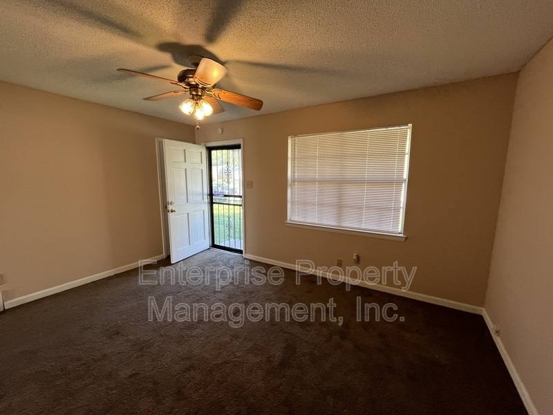House for rent at 5312 Plover Dr, Memphis, TN 38127