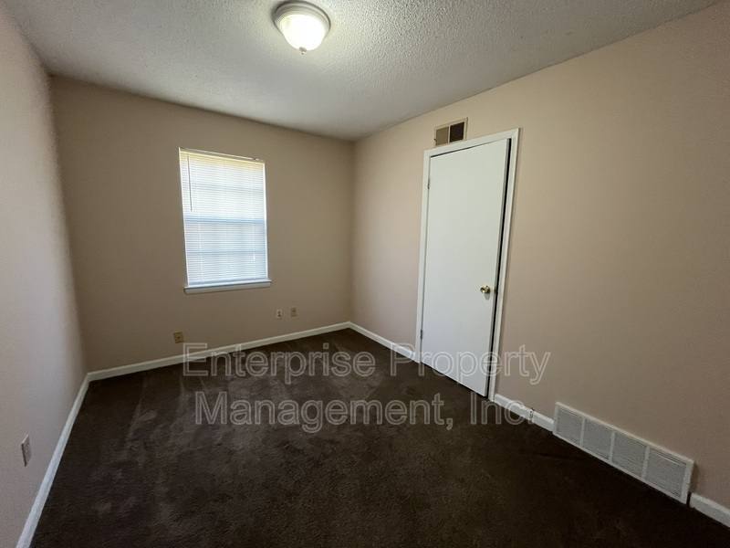 House for rent at 5312 Plover Dr, Memphis, TN 38127