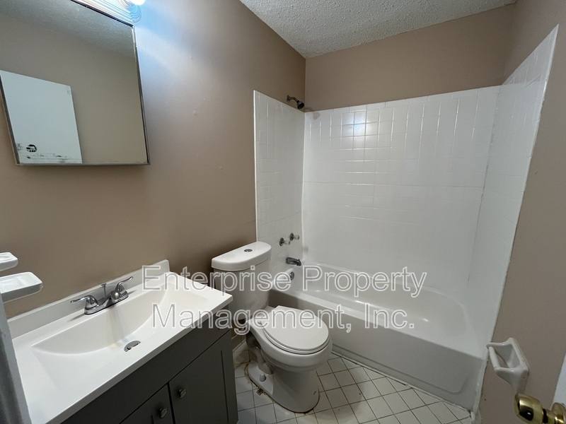 House for rent at 5312 Plover Dr, Memphis, TN 38127