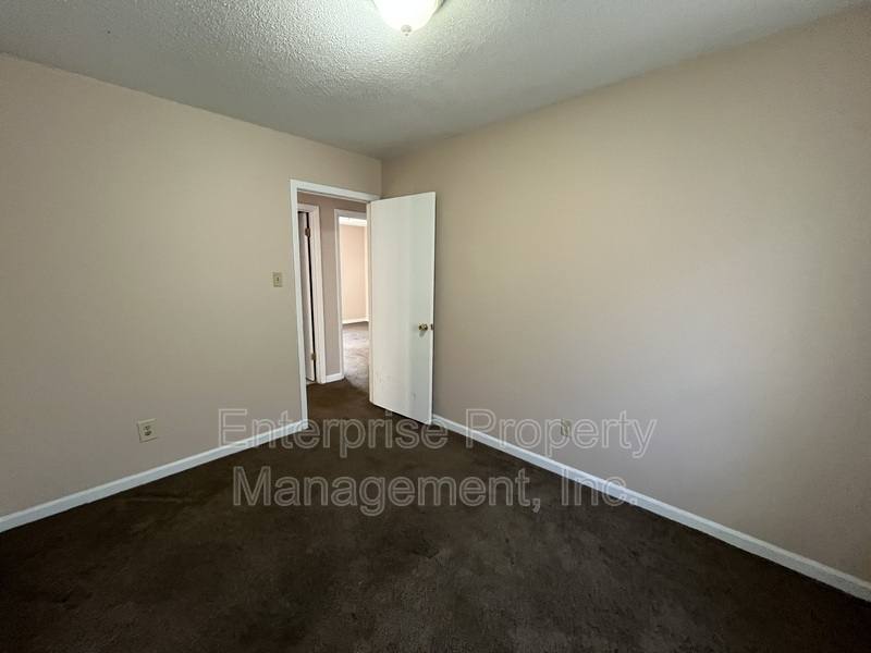 House for rent at 5312 Plover Dr, Memphis, TN 38127