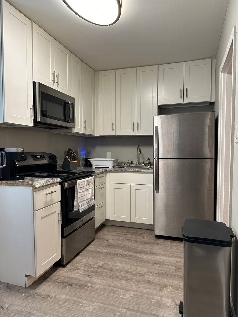 Apartment for rent at 16 - 18 1 2 Morningside Dr, Winchester, VA 22601