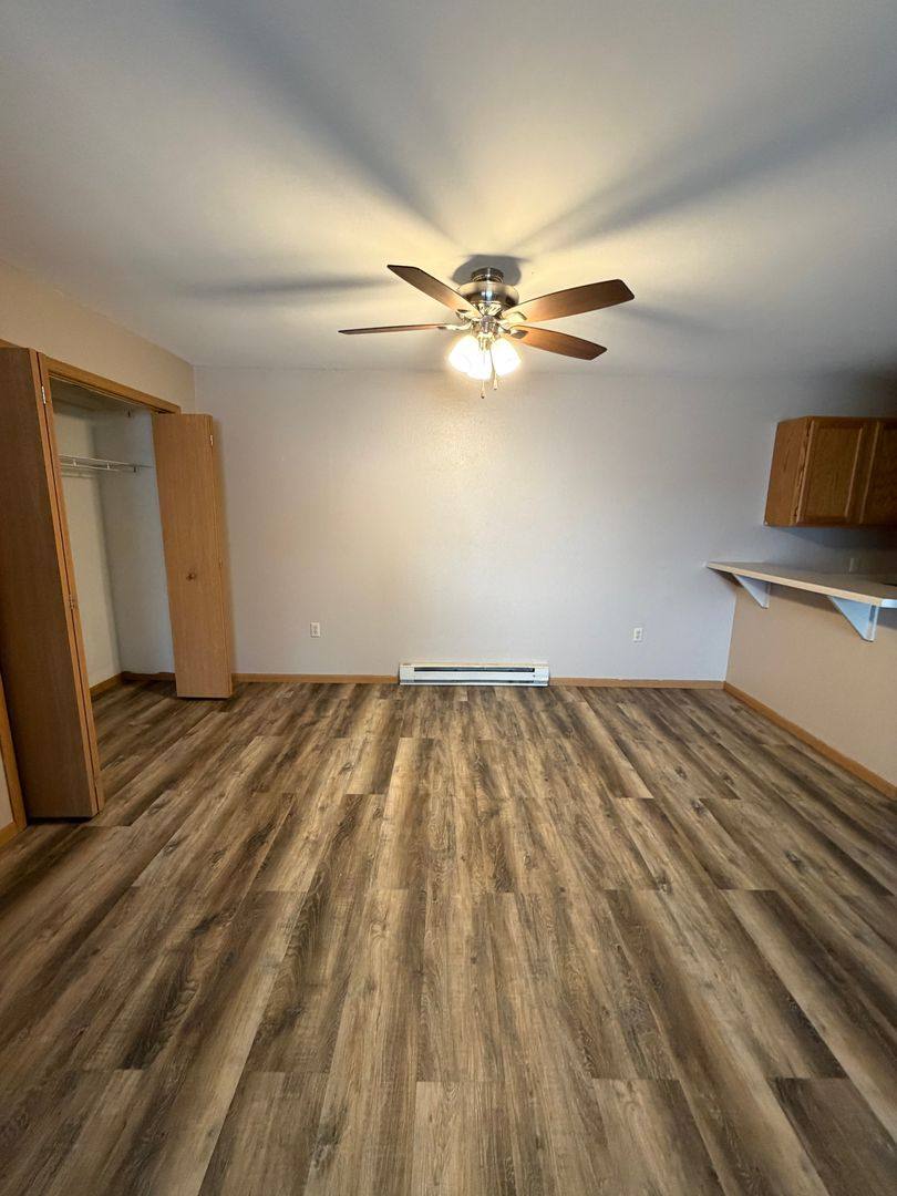 Townhouse for rent at 420 Cedar St, Baldwin, WI 54002