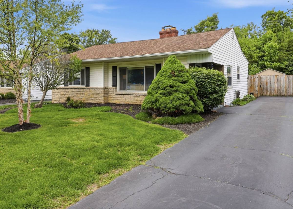 House for rent at 2088 Zollinger Rd, Columbus, OH 43221