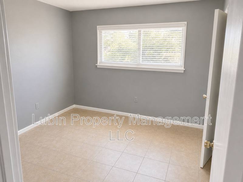 House for rent at 590 Blackhawk Rd, Memphis, TN 38109