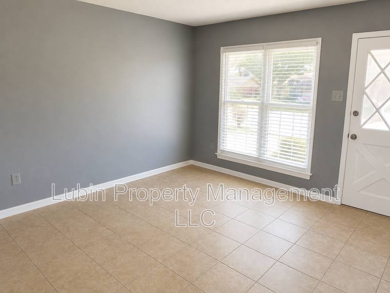 House for rent at 590 Blackhawk Rd, Memphis, TN 38109