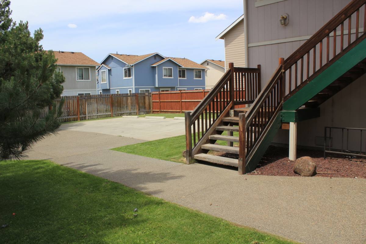 Apartment for rent at 503 E River Ave, Ellensburg, WA 98926
