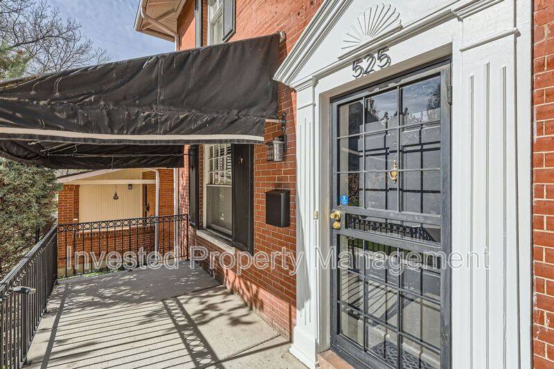 Townhouse for rent at 525 N Gilpin St, Denver, CO 80218