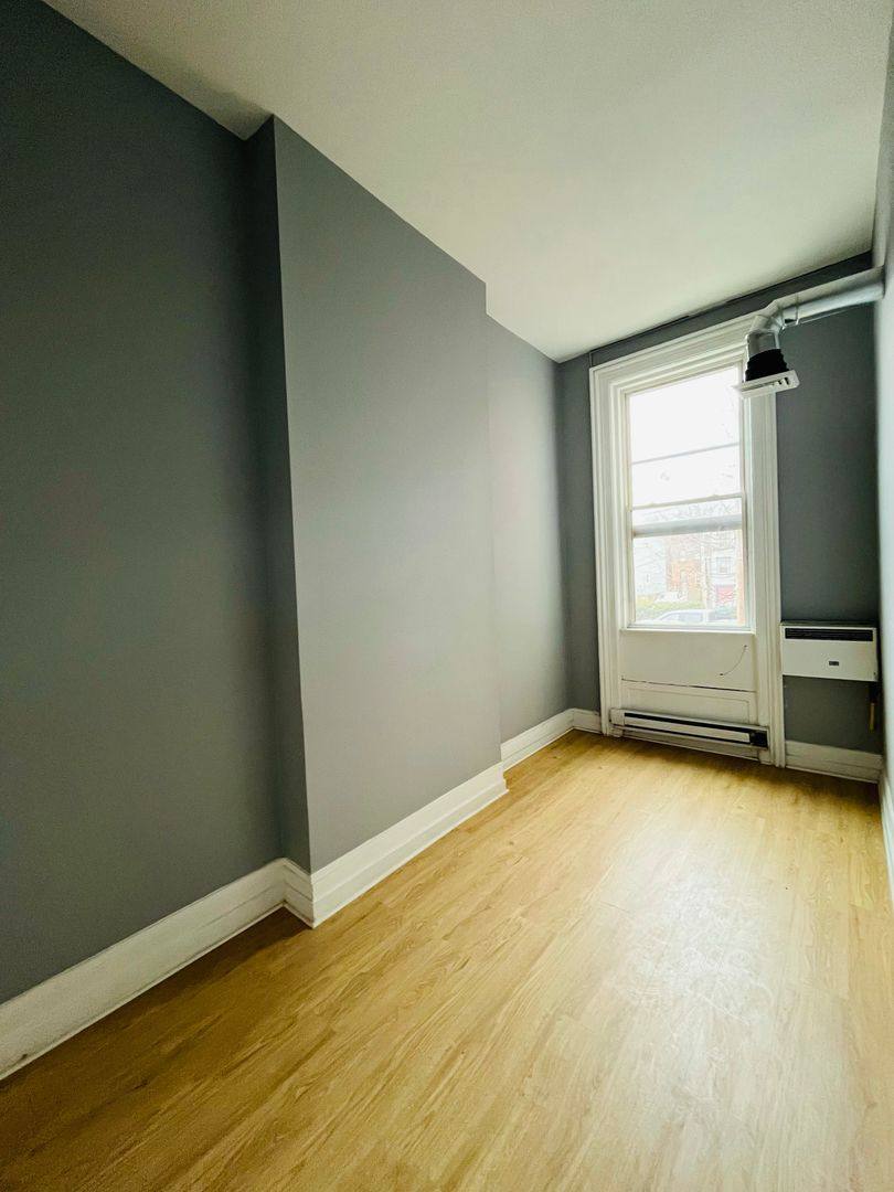 Apartment for rent at 360 Madison Ave, Albany, NY 12210