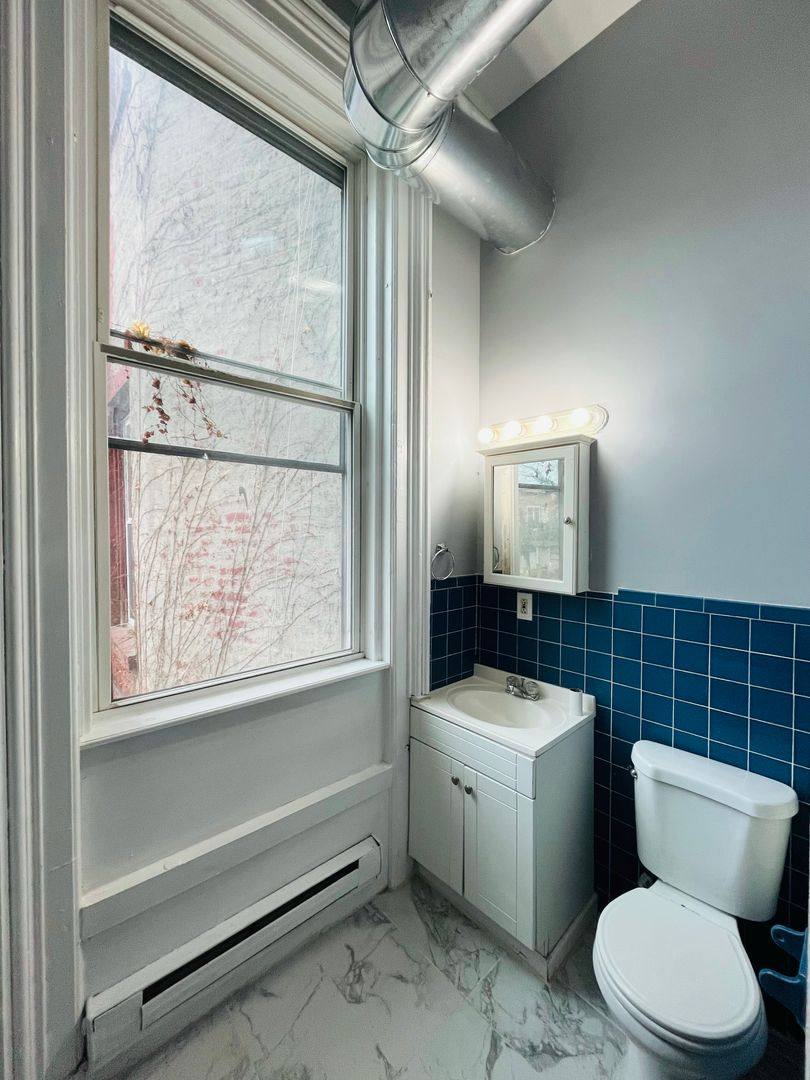 Apartment for rent at 360 Madison Ave, Albany, NY 12210