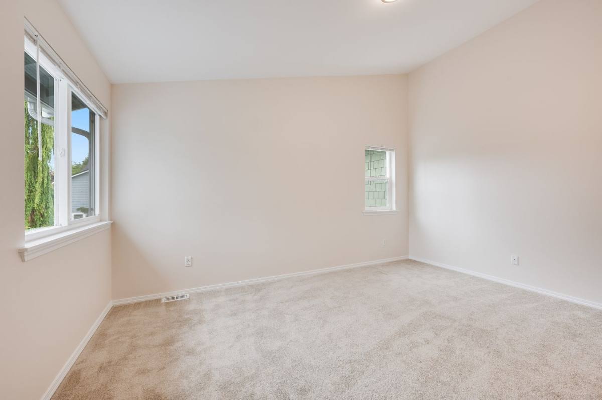Townhouse for rent at 2201 192nd St SE, Bothell, WA 98012