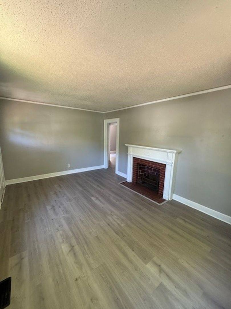 House for rent at 309 Holt Ave, Greensboro, NC 27405