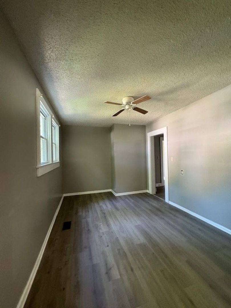 House for rent at 309 Holt Ave, Greensboro, NC 27405