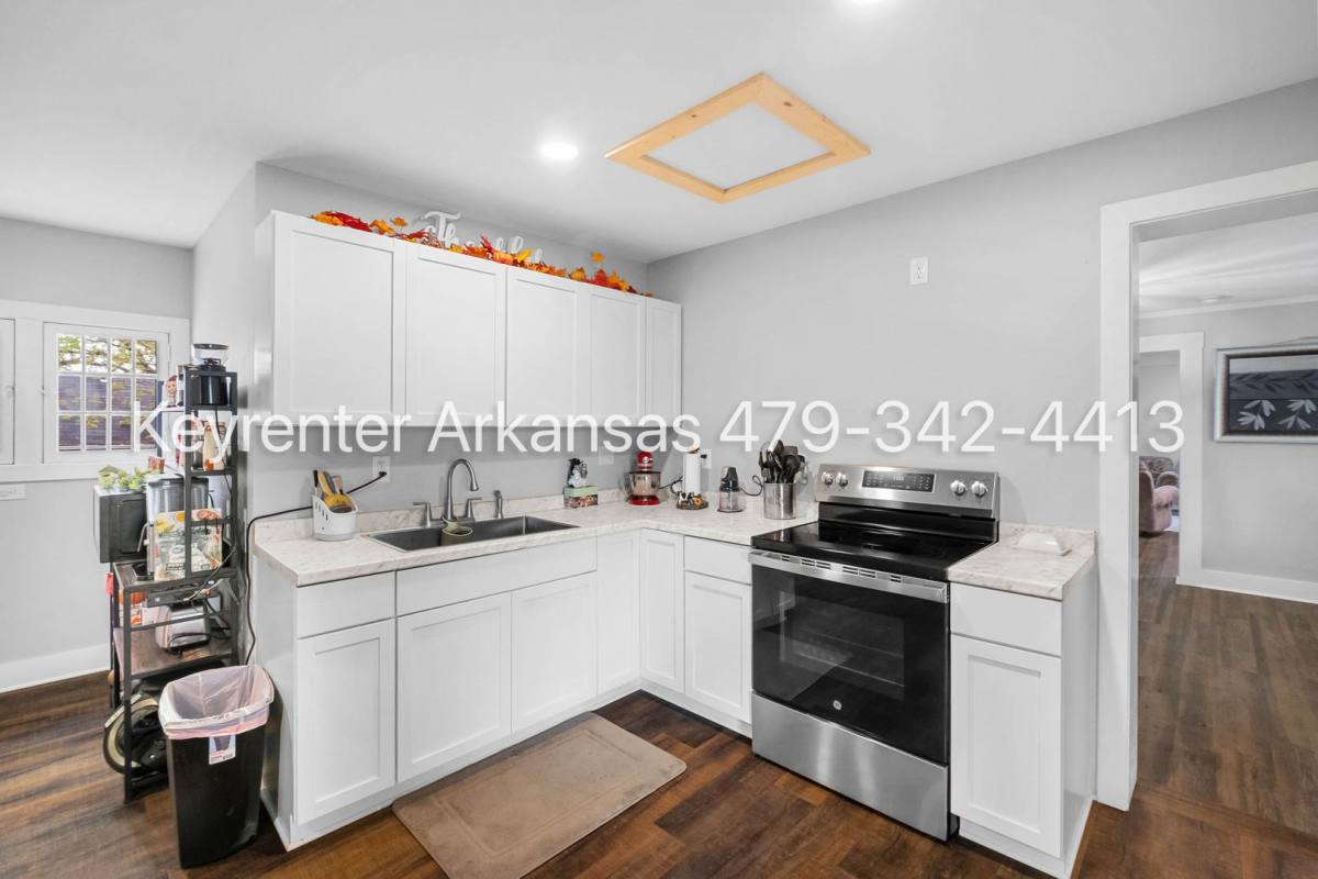 House for rent at 255 W Lawson St #2, Fayetteville, AR 72703
