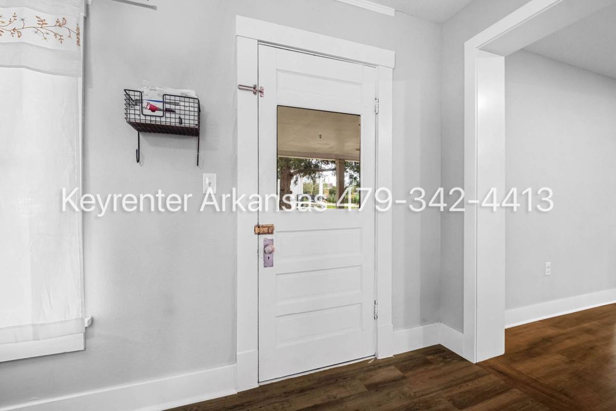 House for rent at 255 W Lawson St #2, Fayetteville, AR 72703