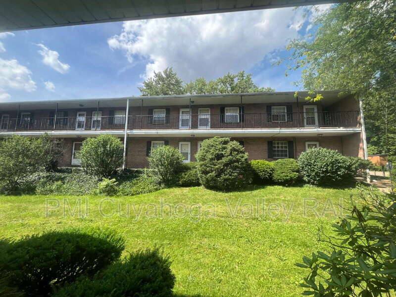 Apartment for rent at 1757 S Arlington St #2, Akron, OH 44306