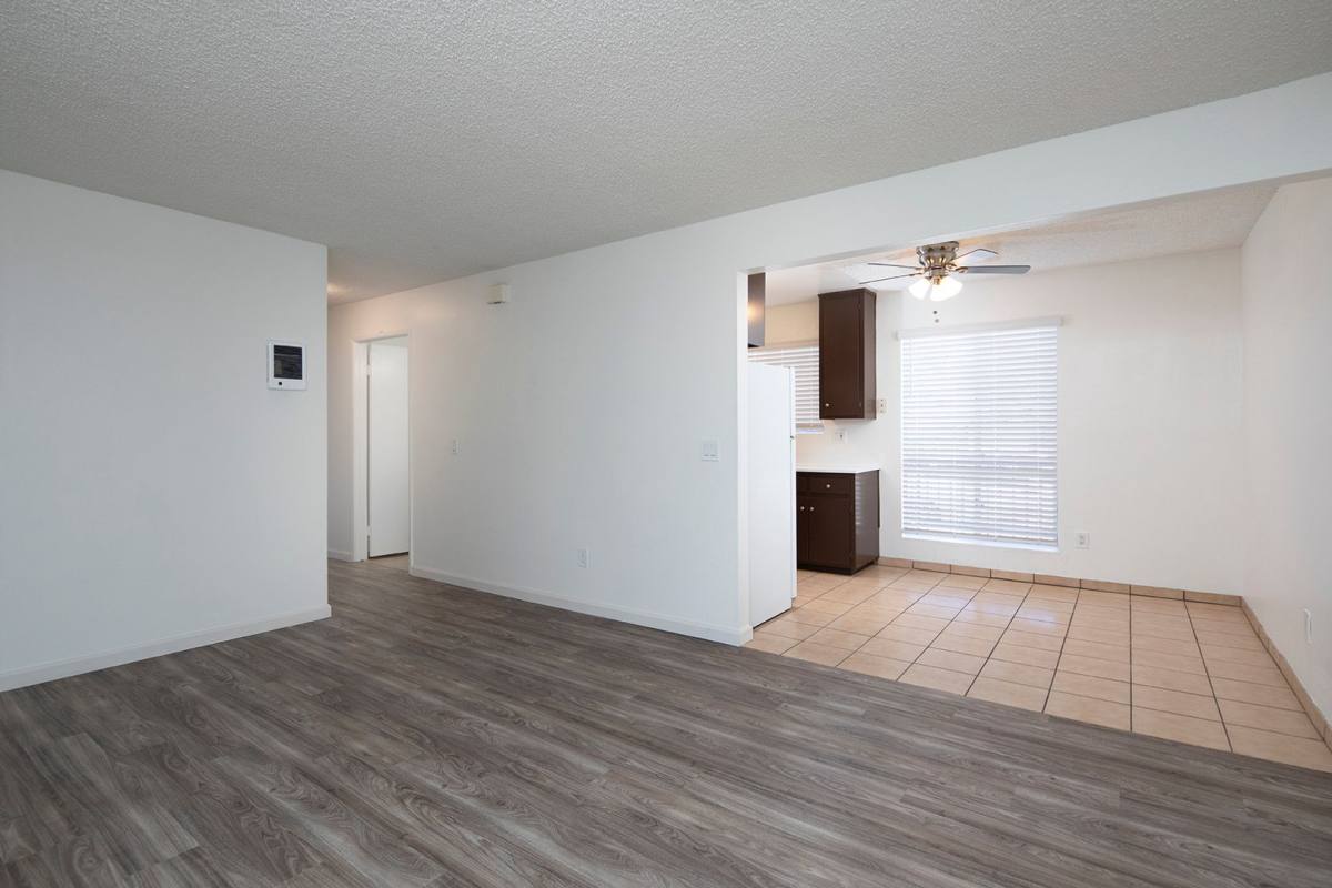 Townhouse for rent at 1091 Calla Ave, Imperial Beach, CA 91932