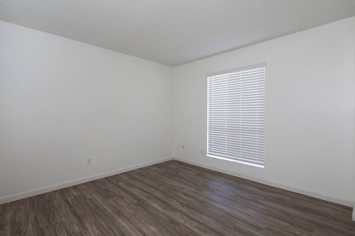Townhouse for rent at 1091 Calla Ave, Imperial Beach, CA 91932