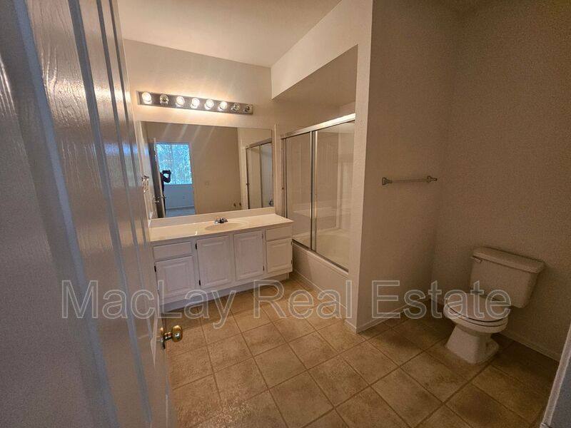 Condo for rent at 16013 S Desert Foothills Parkway #2130, Phoenix, AZ 85048