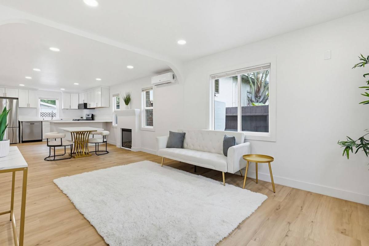 Apartment for rent at 4853 Long Branch Ave, San Diego, CA 92107