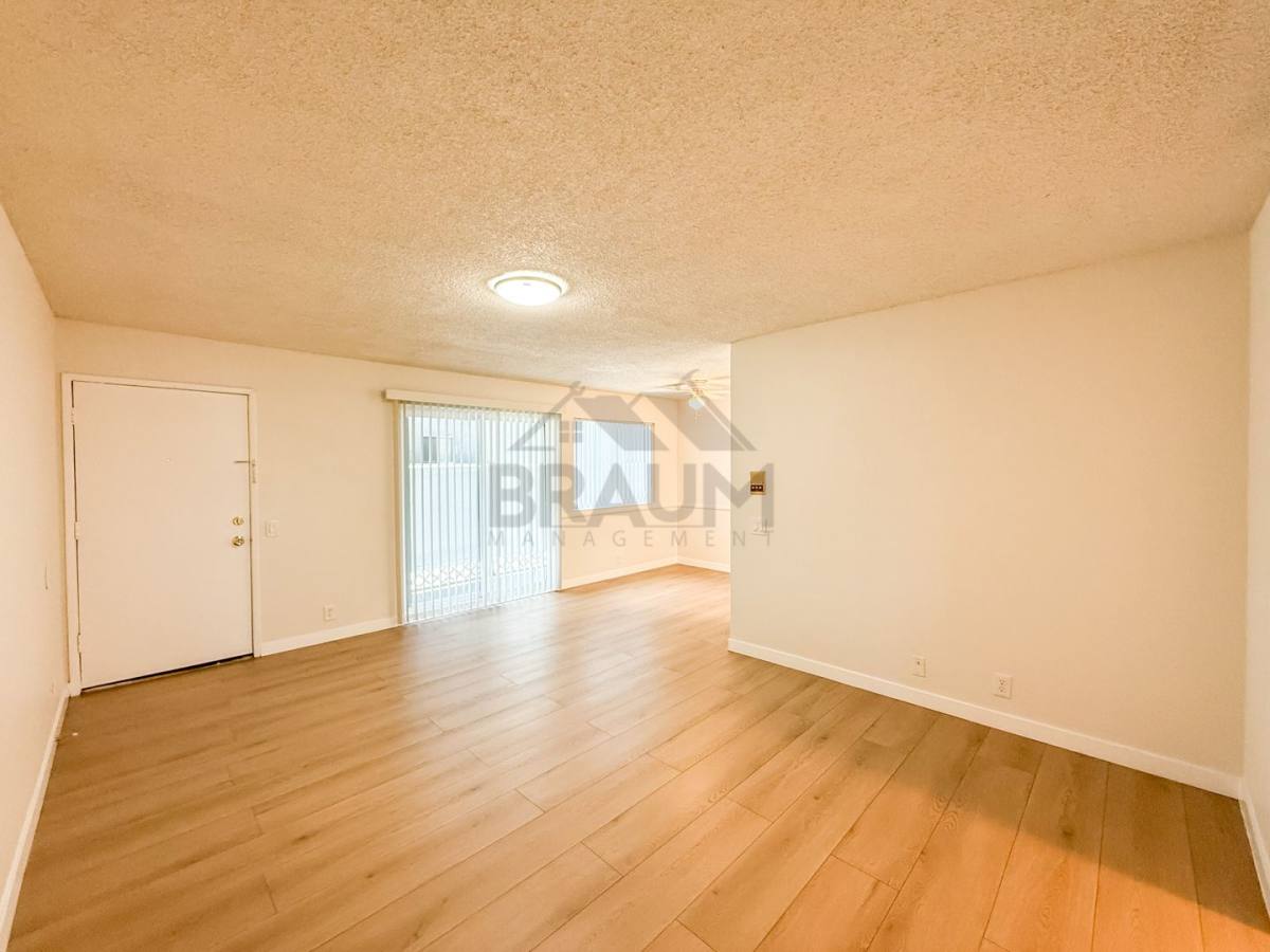 Apartment for rent at 11007 Hartsook St, North Hollywood, CA 91601